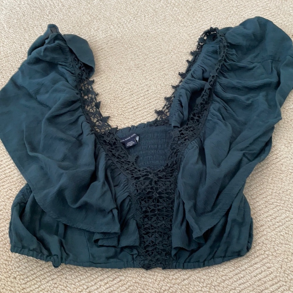 American Eagle Crop Top Blouse
